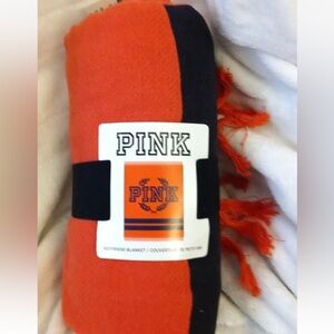 Victoria's Secret PINK Boyfriend Blanket New $49 Tags NWT VS Logo Throw 50X60